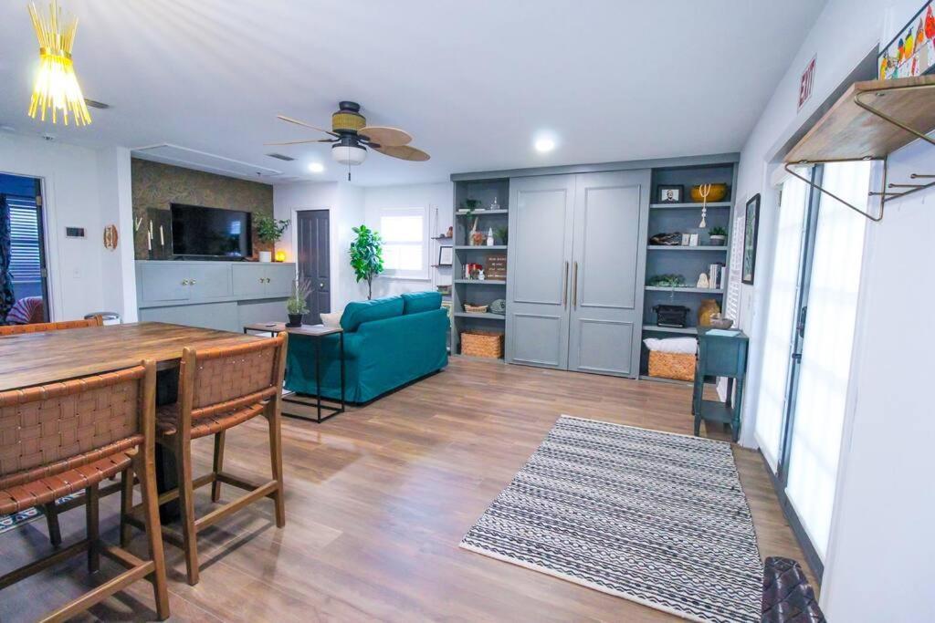 The Mini Moody - Luxurious Home Recently Renovated Close To Beach & Downtown St. Augustine Exterior photo